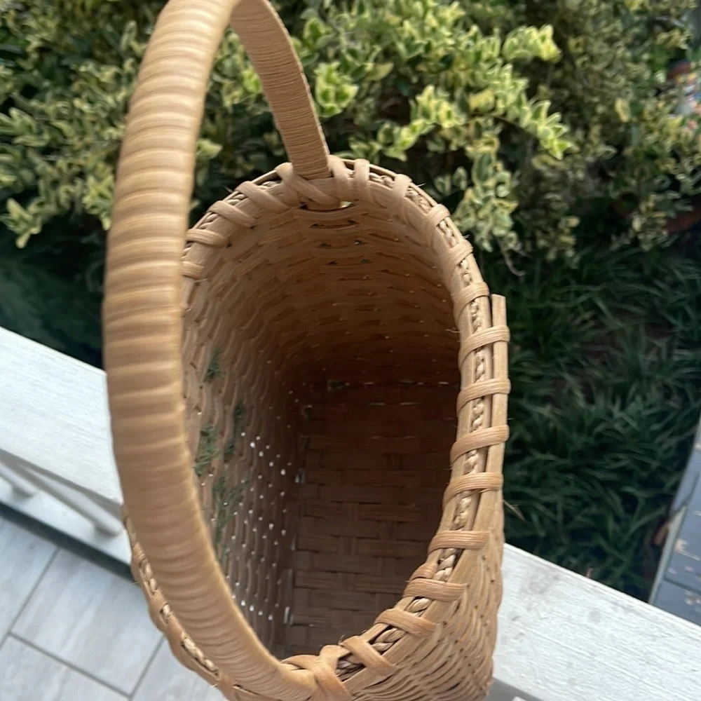 🔥sale🔥Signed basket. Handmade